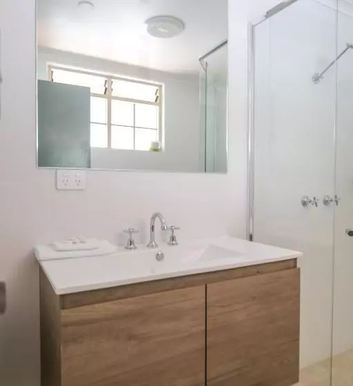 Bayview Hotel Woy Woy