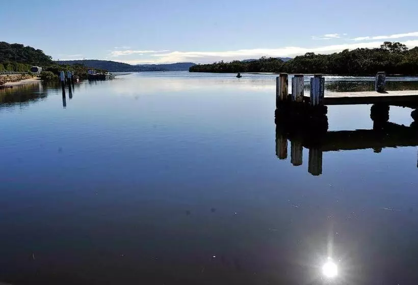 Bayview Hotel Woy Woy