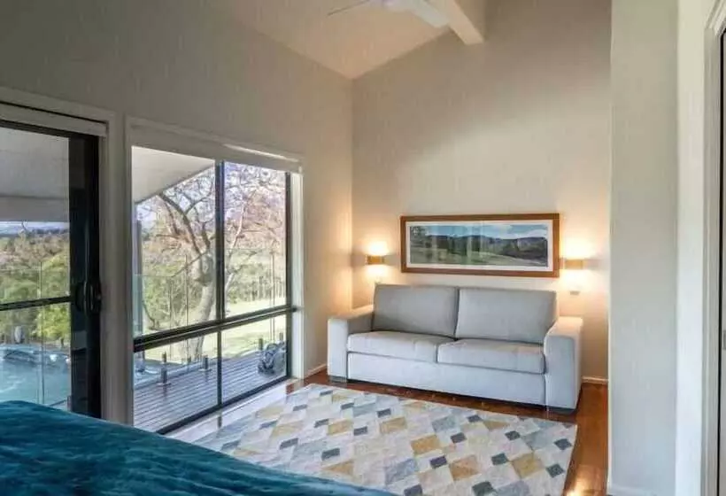 צימר Wine Country Villas