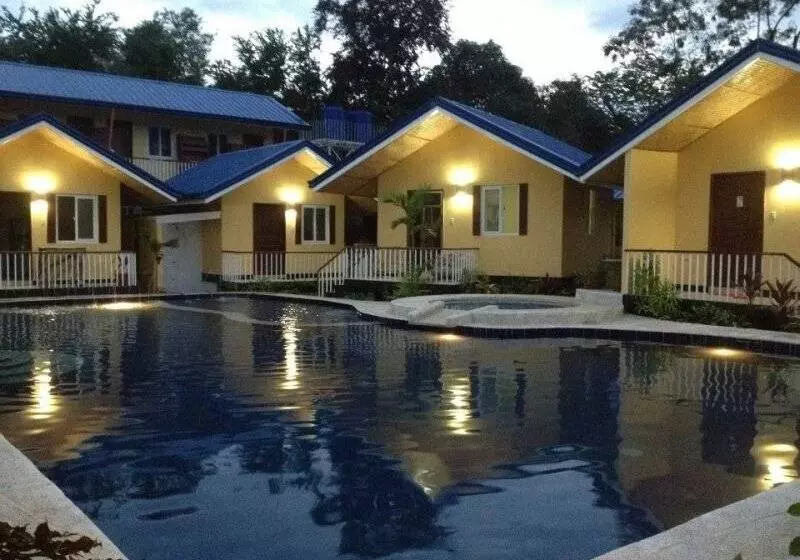 Otel Blue Lagoon Inn & Suites