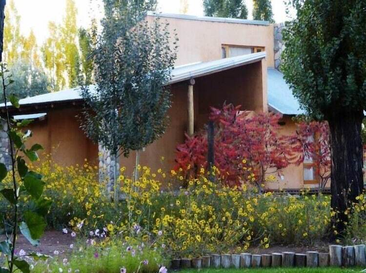 Hotel Cabañas Monte Coiron