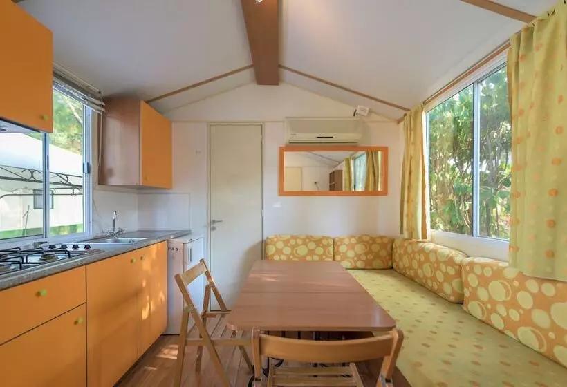 هتل Camping Park Garda