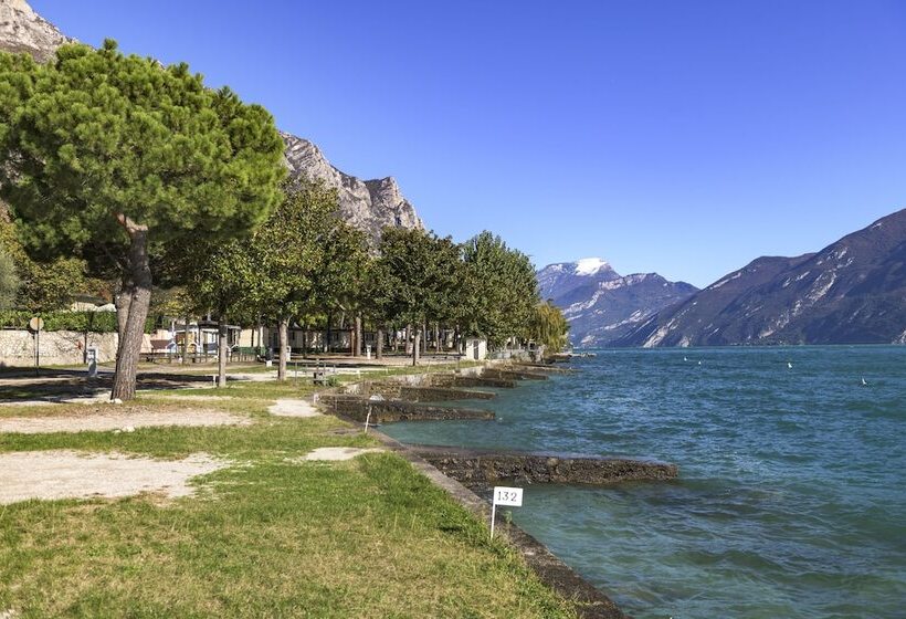 Отель Camping Park Garda