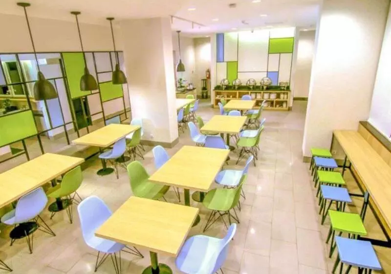 هتل Citradream Semarang