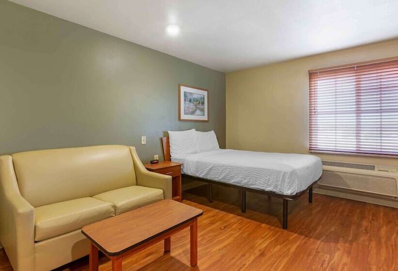 Отель Extended Stay America Select Suites  Kansas City  Stadium