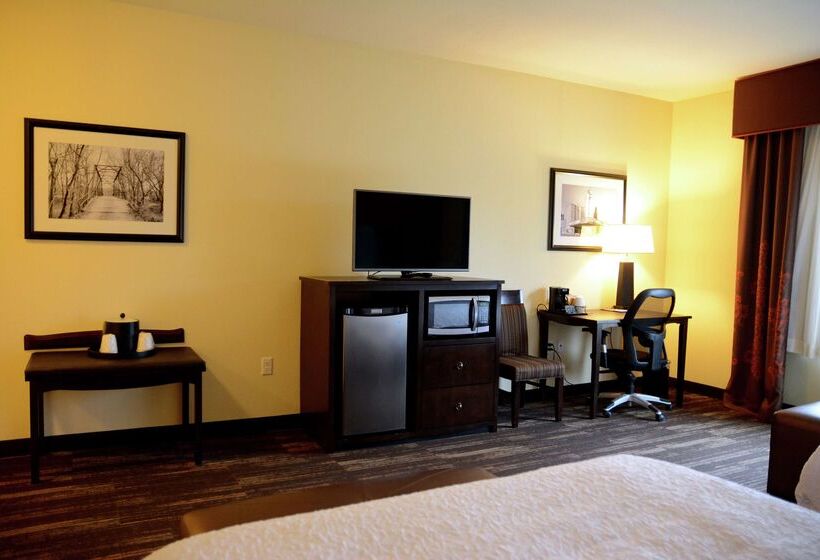 호텔 Hampton Inn Poplar Bluff
