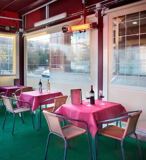 酒店 Hostal Villa De Ajalvir