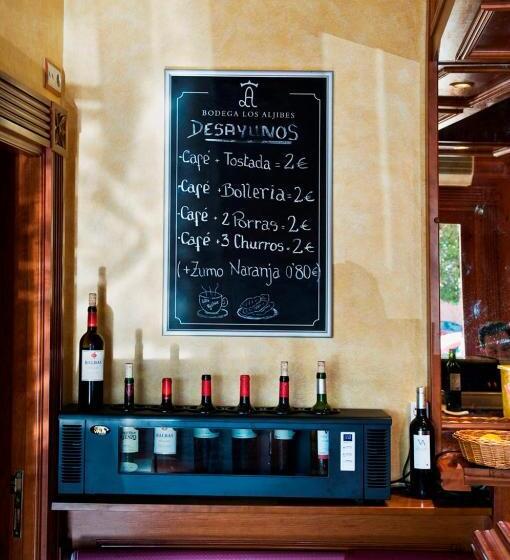 ホテル Hostal Villa De Ajalvir