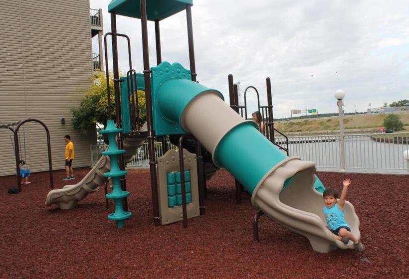 酒店 Lakewood Resort