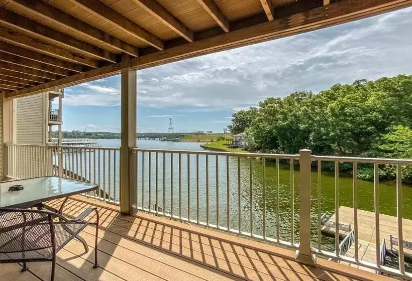 Отель Lakewood Resort