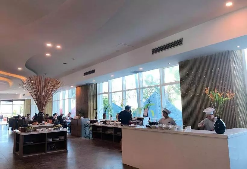 Hotelli Muong Thanh Holiday Mui Ne