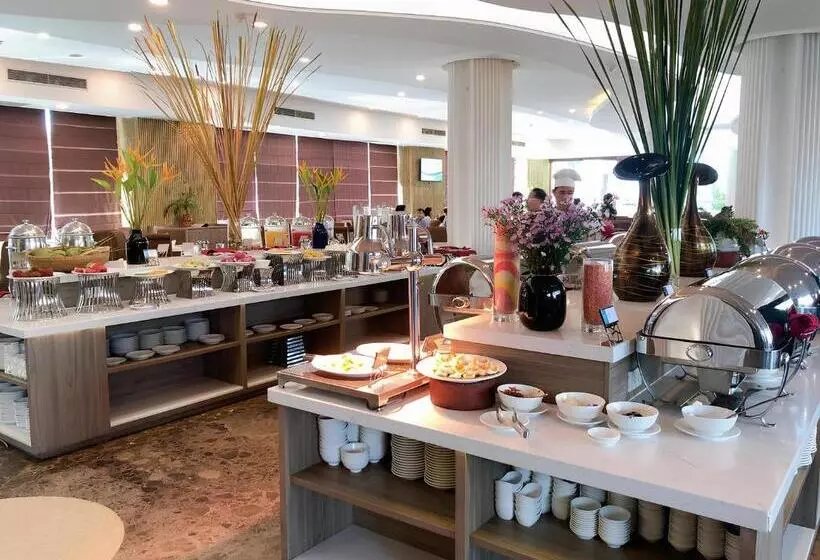 Hotelli Muong Thanh Holiday Mui Ne