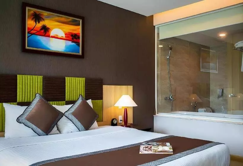 Hotelli Muong Thanh Holiday Mui Ne