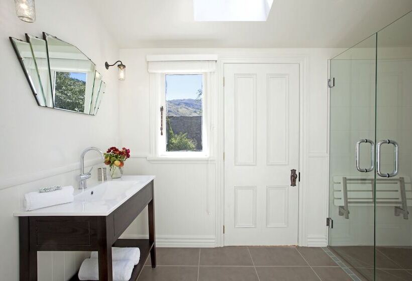 Hotel Olivers Central Otago