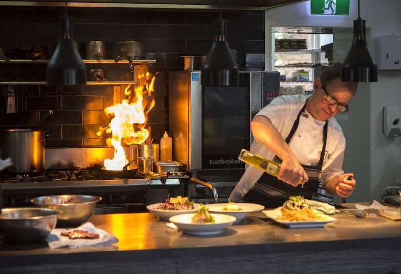 Hotel Olivers Central Otago