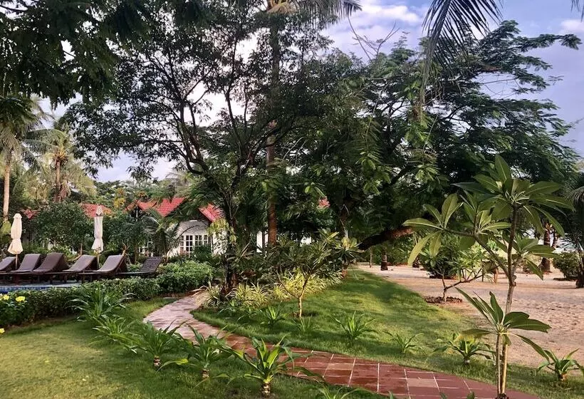 ホテル Peppercorn Beach