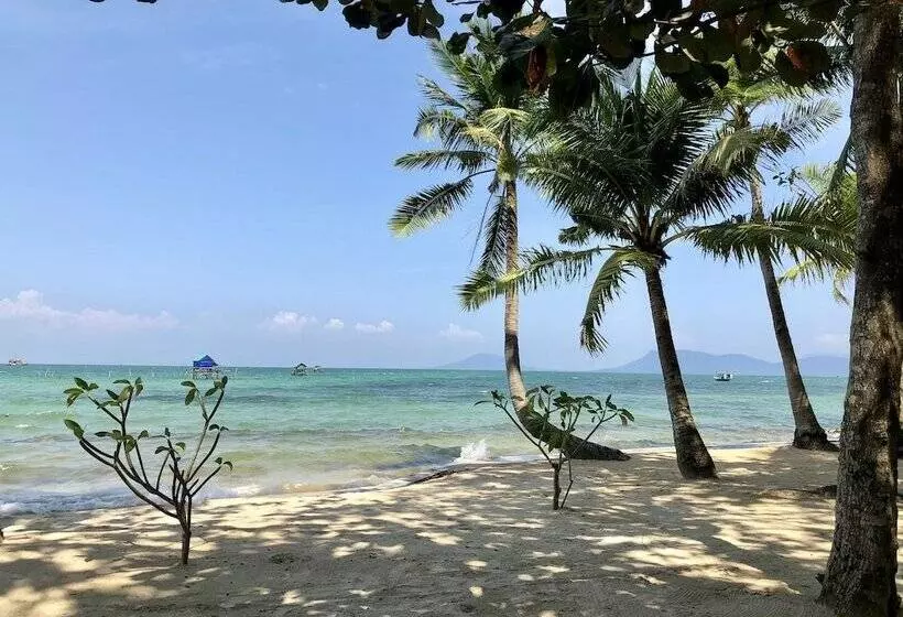 ホテル Peppercorn Beach