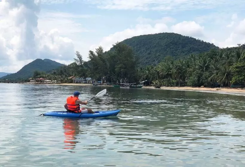 ホテル Peppercorn Beach