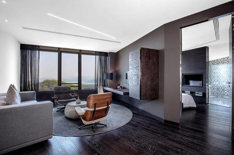 Отель Shenzhen O