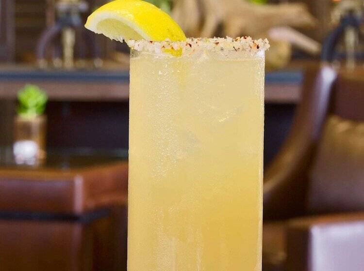 Отель Sonesta Bee Cave Austin Hill Country