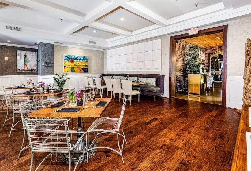 호텔 The Inn At The Crossroads