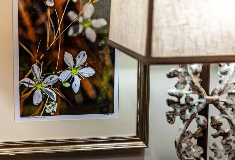 호텔 The Inn At The Crossroads