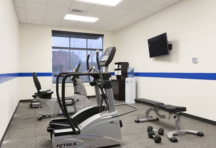 Отель The Inn At The Crossroads