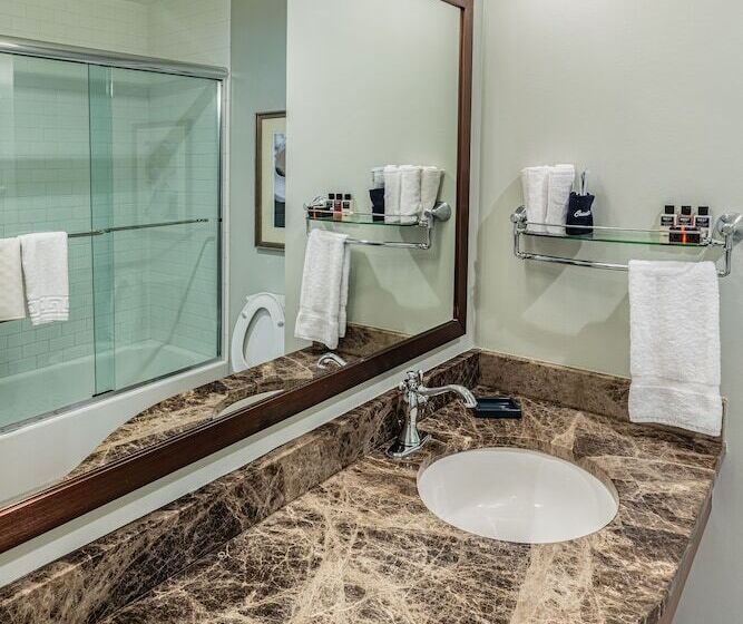 Отель The Inn At The Crossroads