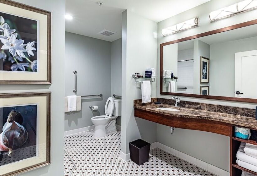 Отель The Inn At The Crossroads