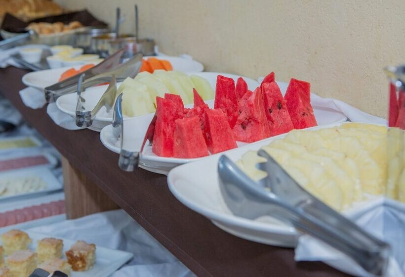 בית מלון כפרי Villa Iguaçu Palace