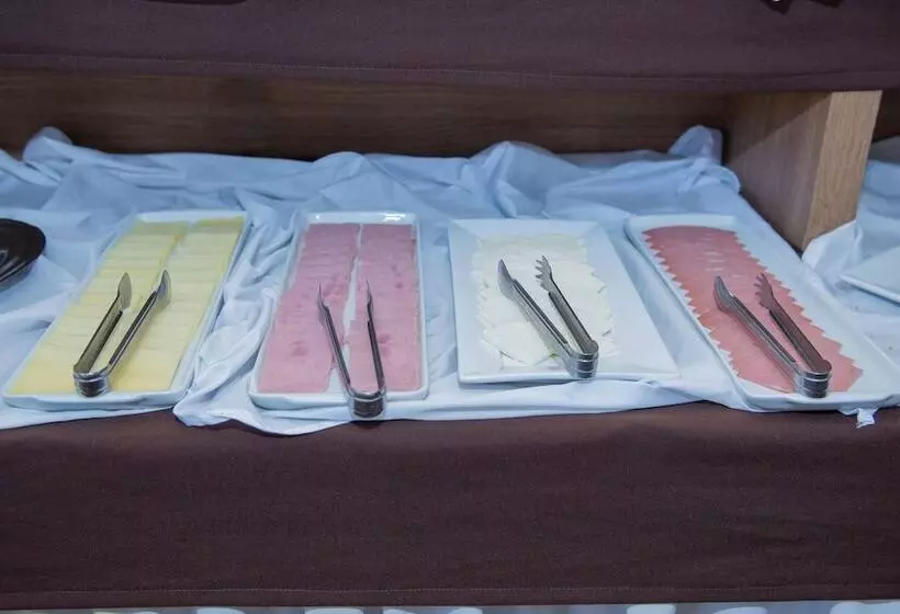 בית מלון כפרי Villa Iguaçu Palace