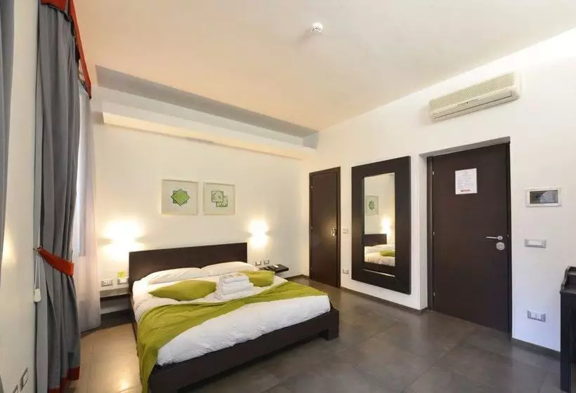 اقامتگاه Alle Porte Del Colosseo