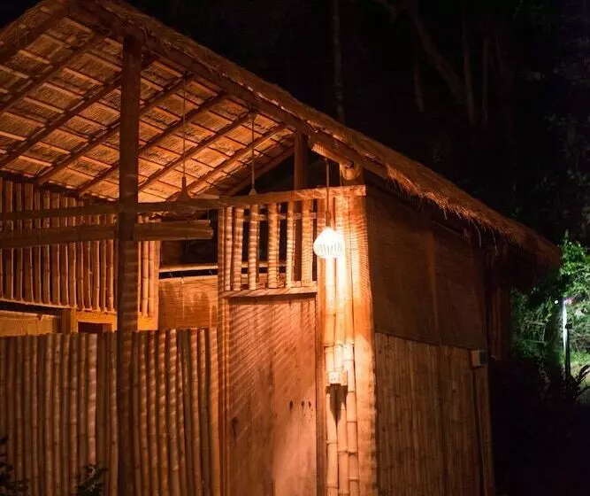 Resort Talalla Retreat