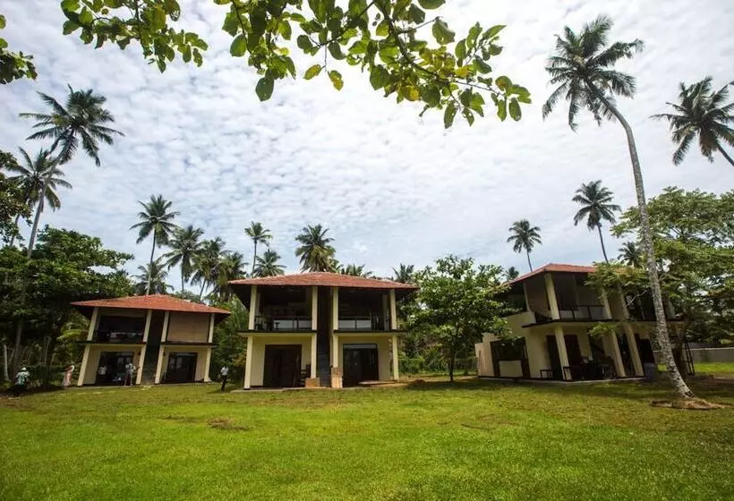 Resort Talalla Retreat