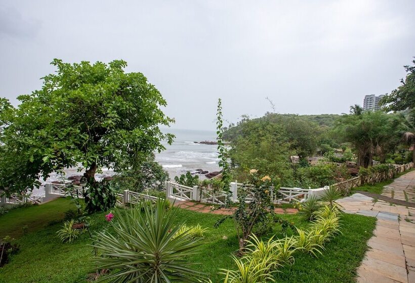 Stone Water Eco Resort