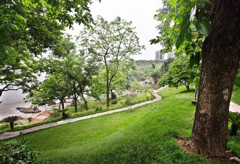 Stone Water Eco Resort