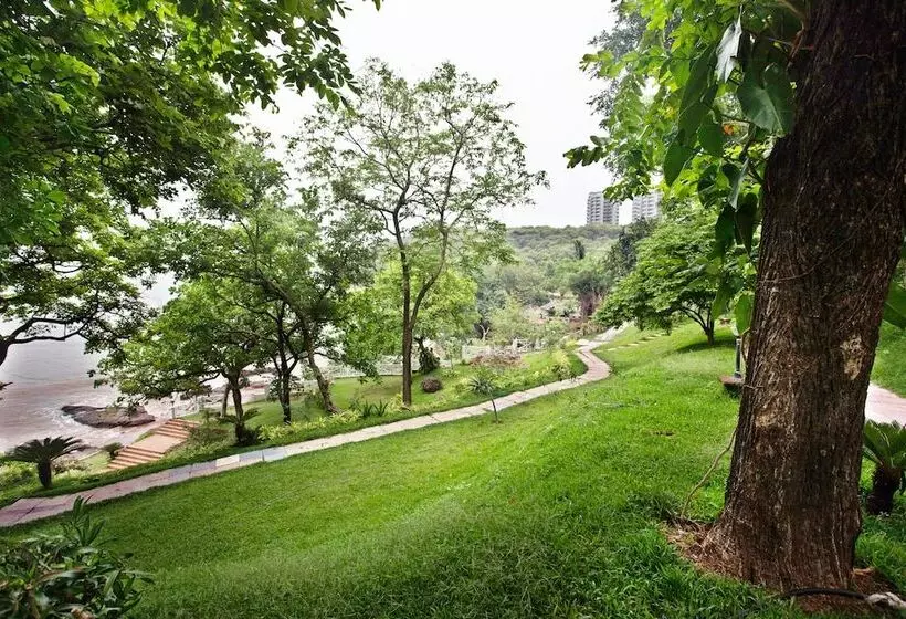 Stone Water Eco Resort