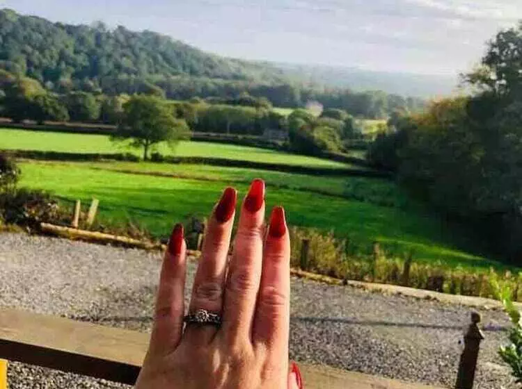 A Beautiful, Unique Lodge, Made For Two