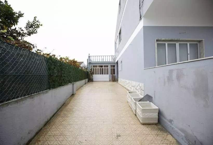 ユースホステル Alecrim D Estepe