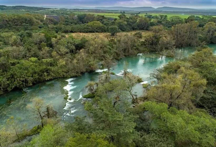 Aamiaismajoitus (B&B) Aldea Huasteca