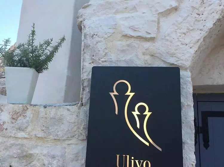 Aamiaismajoitus (B&B) Feudi Mandolivo