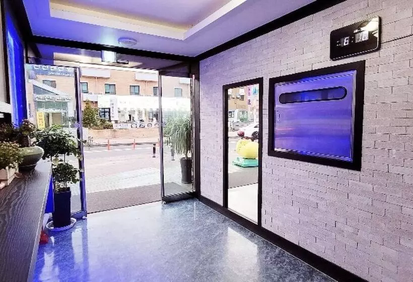 Boryeong Paradise Pension Motel