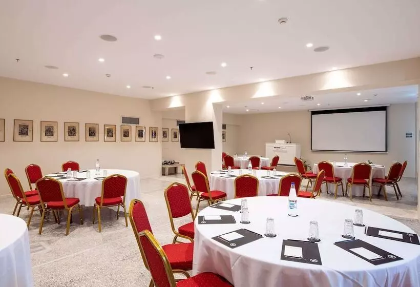 Brown Beach Chalkida Kosher Resort, A Member Of Brown Hotels