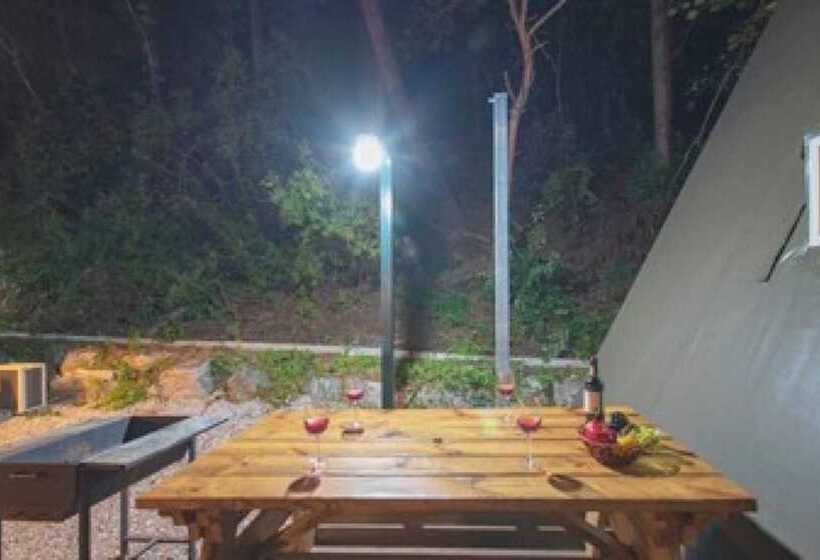 Chuncheon Buzz Glamping Pension