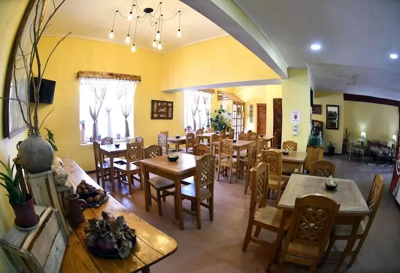 Hostal Ashpai