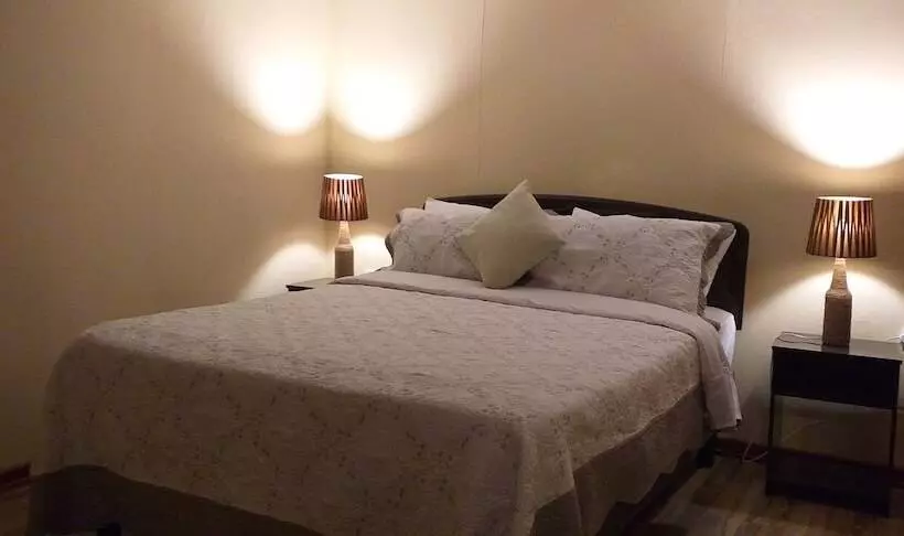 Hostal Ashpai