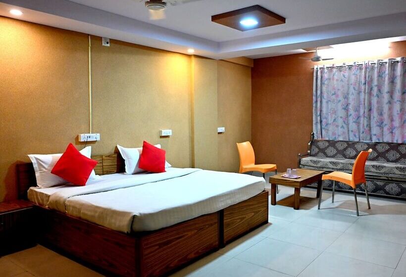 בית מלון כפרי Aeron Plaza