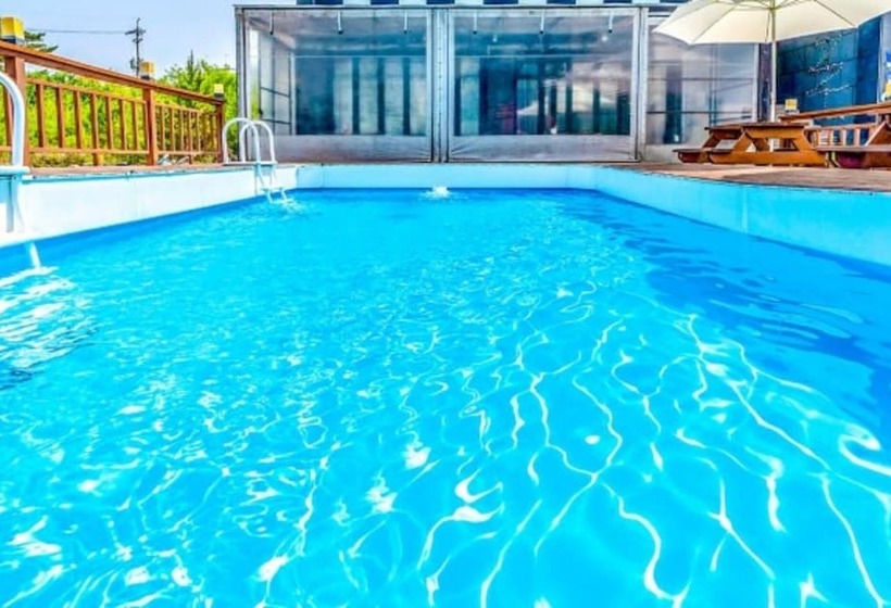Hotel Gangneung Richmoon Pension