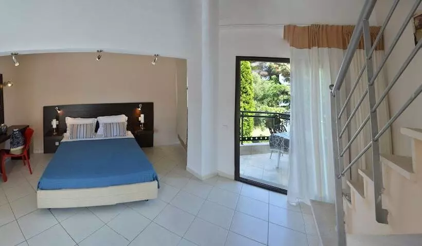 Hotelli Greek Pride Aithrion