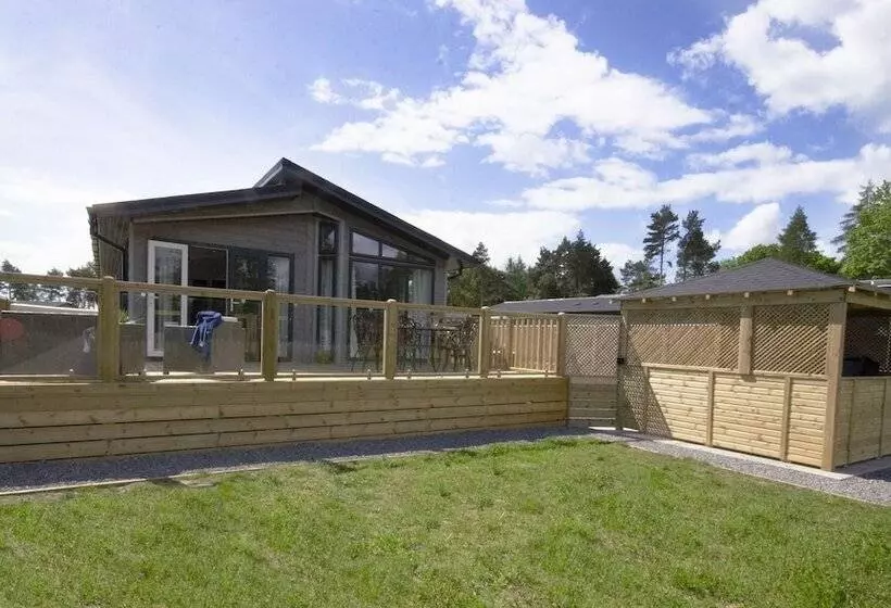 Hotelli Hollicarrs   Kingfisher Lodge